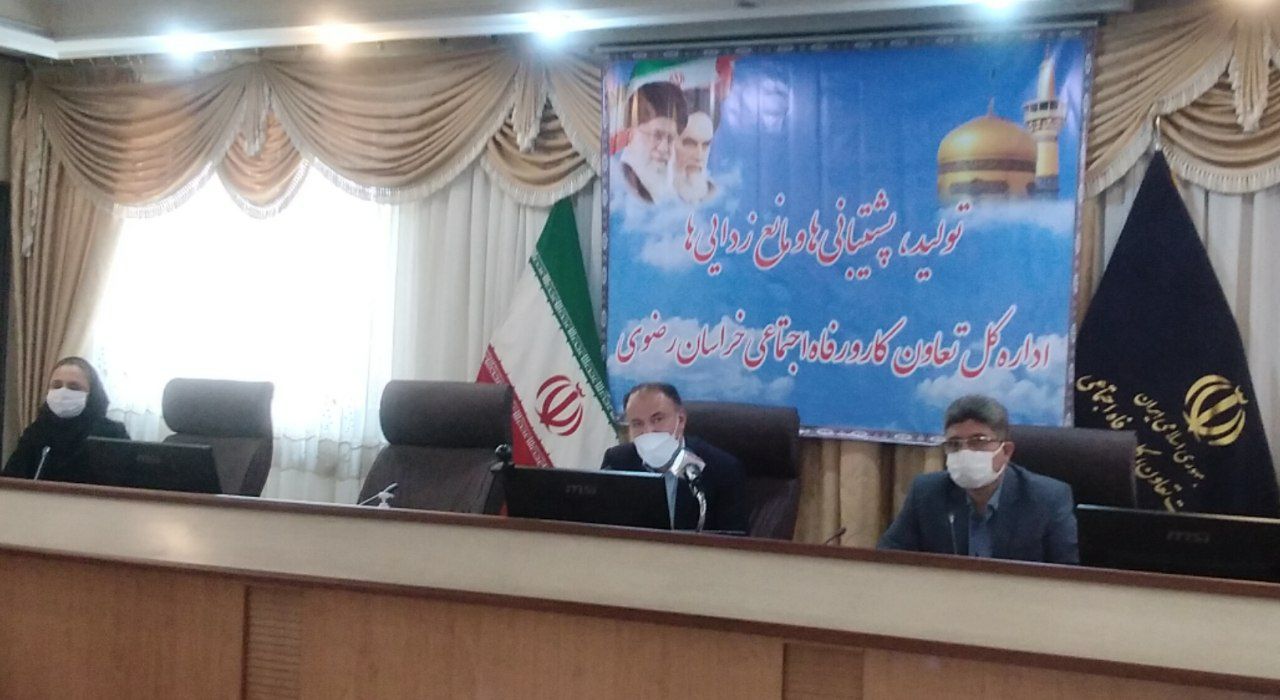 مدیر کل تعاون خراسان رضوی خبر داد: ۹۴ میلیون دلار صادرات توسط تعاونی های خراسان رضوی 