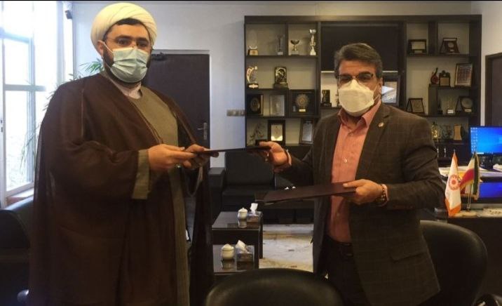 در افزایش افزایش تعاملات فرهنگی؛ امضاء تفاهمنامه همکاری اداره کل کتابخانه های عمومی خراسان رضوی و مدیر کل بهزیستی 