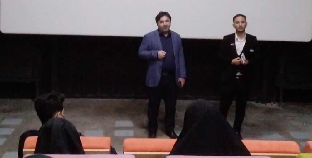 میزبانی ویژه پردیس سینمایی پارک بازار مشهد از نامهای رضا و معصومه 