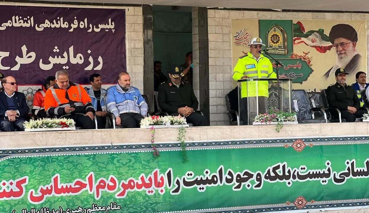 خدمت رسانی مسافرین جاده‌ای با طرح زمستانی پلیس راه