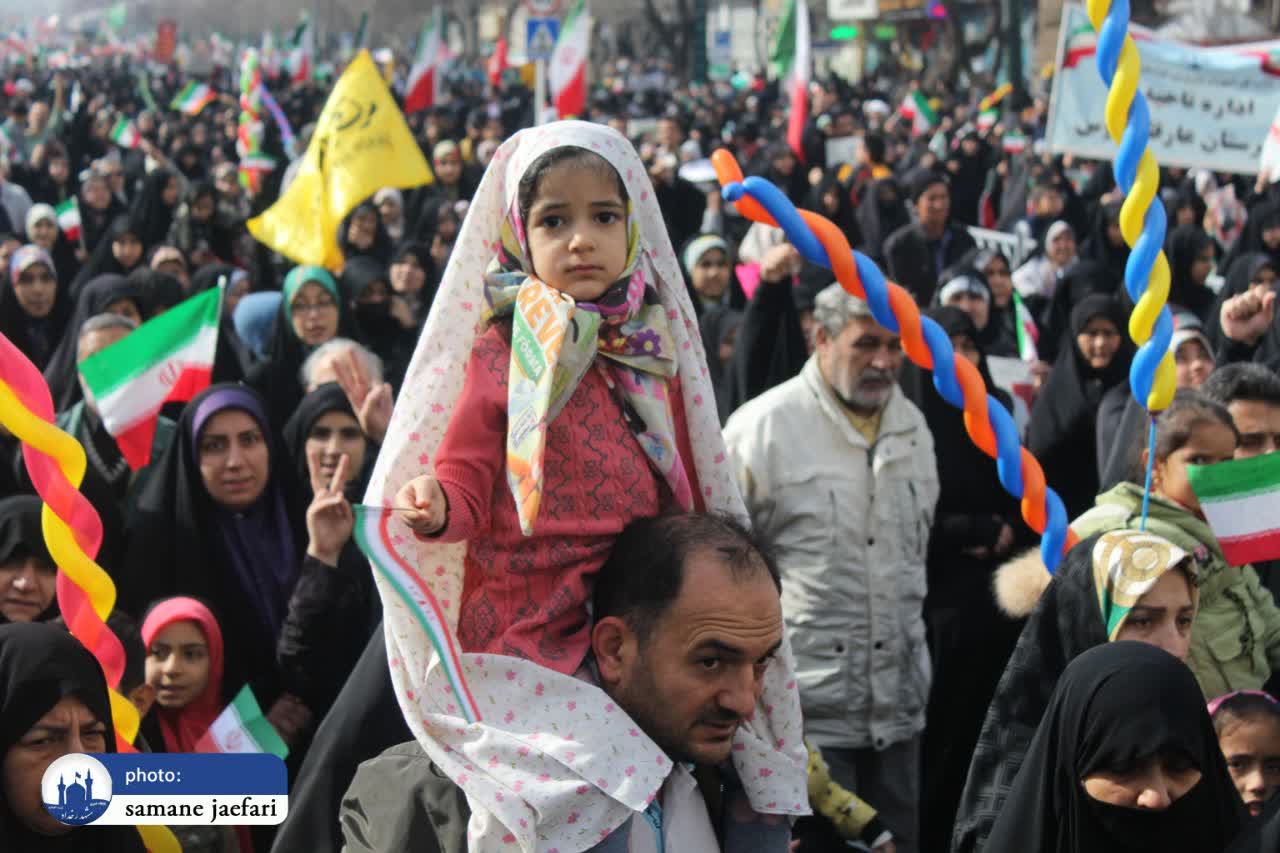 راهپیمایی ۲۲ بهمن مشهد